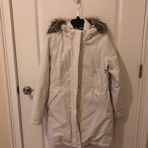 The Northface women’s down parka